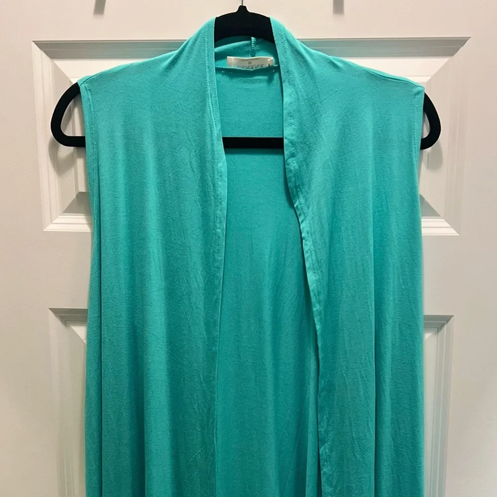 3/$19 Zenana outfitters teal sleeveless open front cardigan top